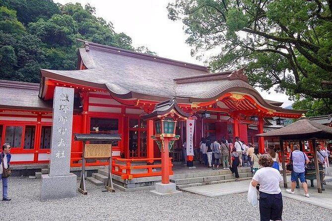 kumano-kodo-half-day-daimonzaka-and-nachi-taisha-tour