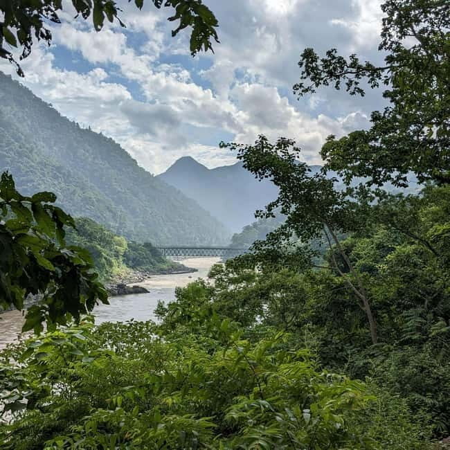 Kunjapuri Temple Sunrise Trek With Professional Guide - The Authentic Value of This Experience