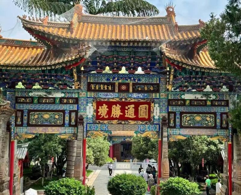 Kunming: Half-day tour of Bihu Lake and Yuantong Temple - An In-Depth Look at the Tour Experience