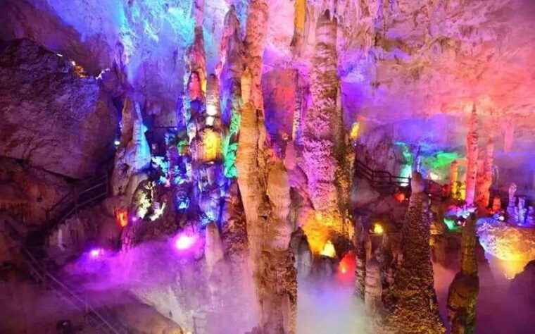 kunming-jiuxiang-cave-roast-duck-lunch-private-tour