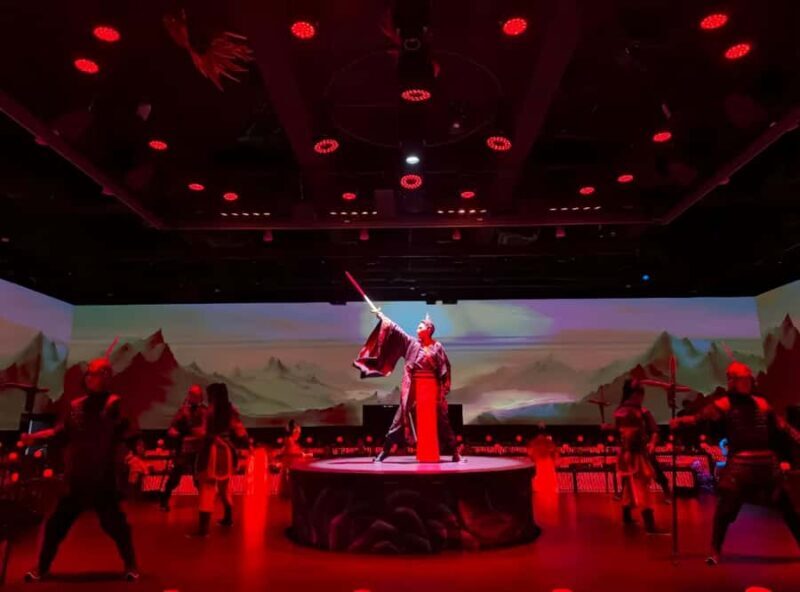 Kunming Jueyan: Immersive Ancient Palace Banquet with Show - An In-Depth Look at the Experience