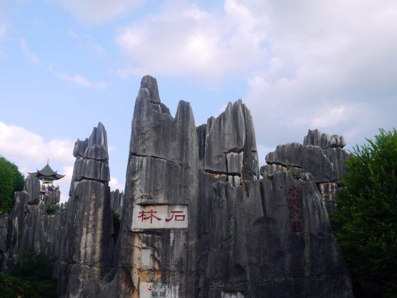kunming-stone-forest-private-day-tour
