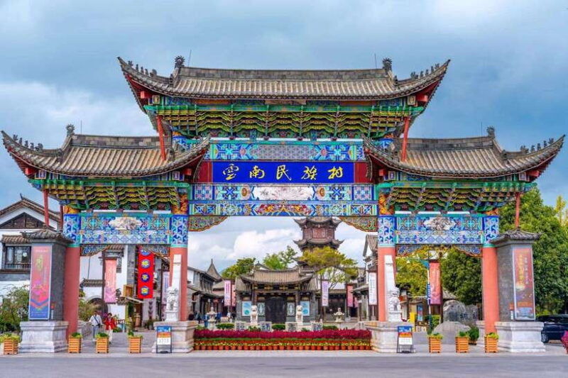 kunming-yunnan-ethnic-village-western-hills-private-tour