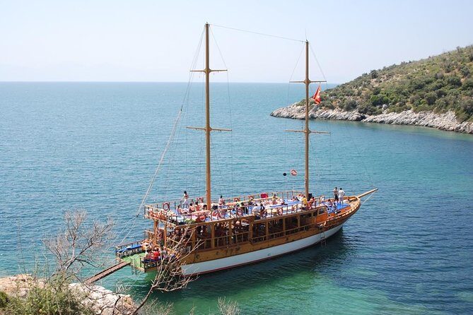 Kusadasi Boat Tour Lunch and Transfer Included - Onboard Experience