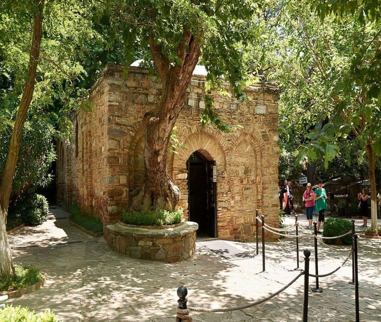 kusadasi-ephesus-and-house-of-virgin-mary-private-tour