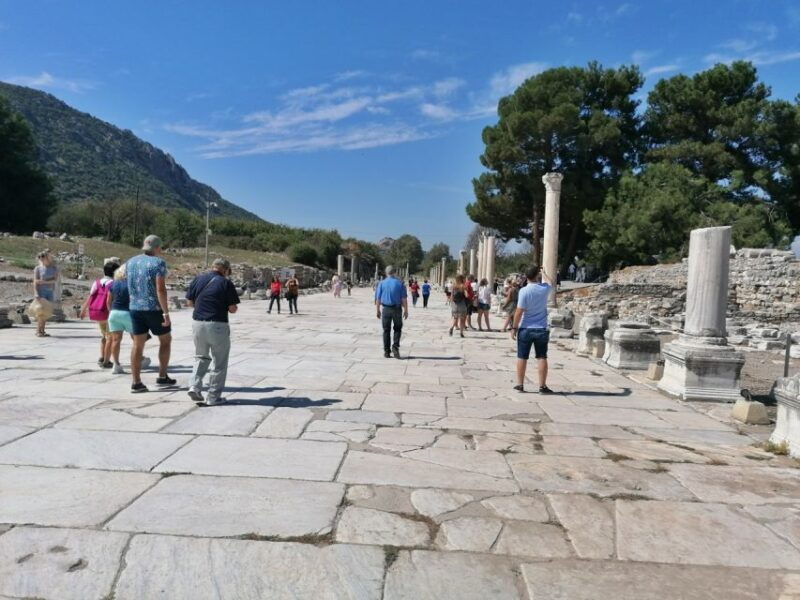 kusadasi-ephesus-small-group-tour