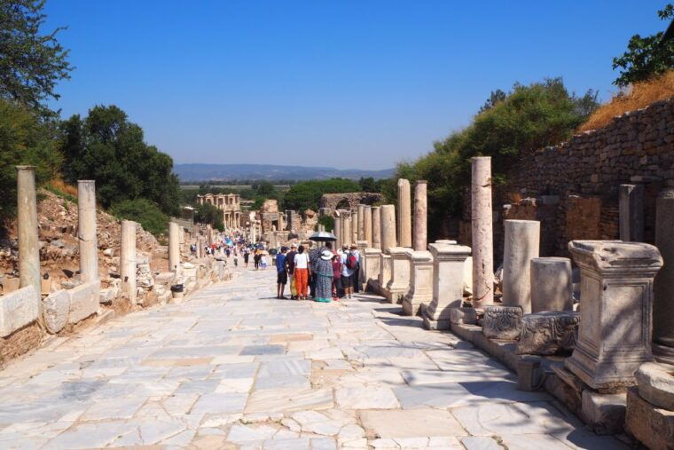 kusadasi-ephesus-temple-of-artemis-skip-the-line-tour
