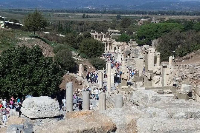 kusadasi-port-private-ephesus-tour-for-cruise-passengers
