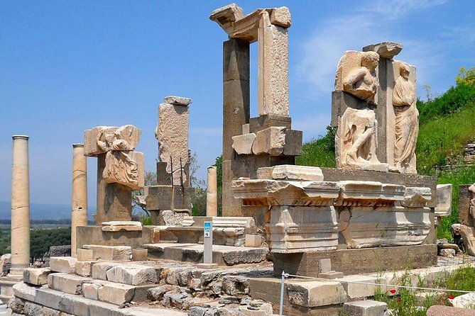 kusadasi-port-to-ephesus-temple-of-artemis