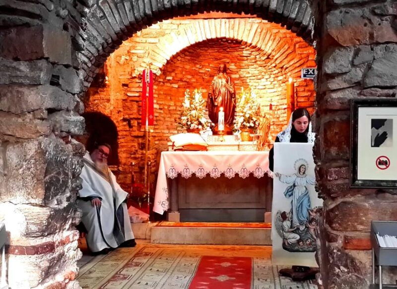 kusadasi-portbiblical-private-ephesus-tour-skip-the-line