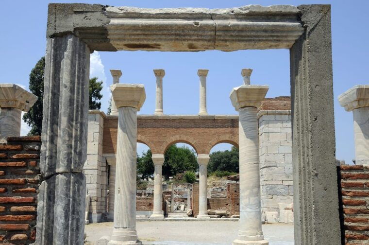 kusadasi-portbiblical-private-ephesus-tour-skip-the-line