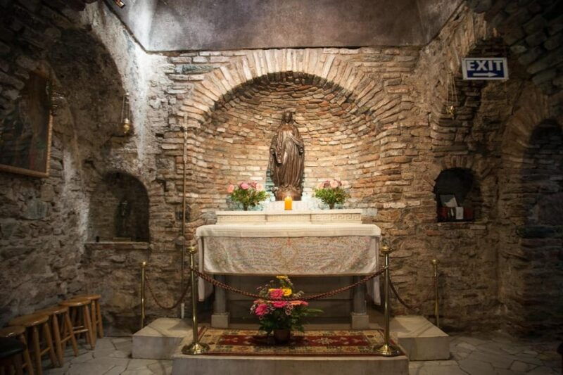 kusadasi-private-biblical-ephesus-shore-excursion-tour