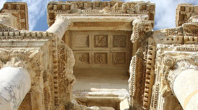 kusadasi-private-shore-excursion-ephesus-and-house-of-mary-2