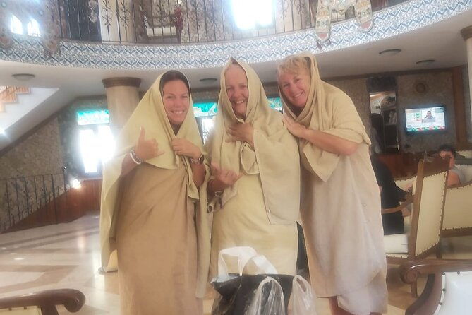 kusadasi-private-sightseeing-ephesus-tours-and-turkish-bath-2