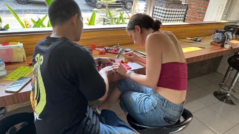 Kuta: 7 gram Silver Jewelry Class free pick up - The Experience of Creating Jewelry in Bali
