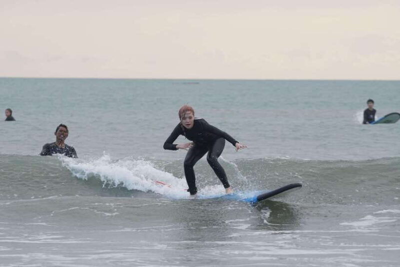 kuta-bali-private-beginner-intermediate-surf-lessons