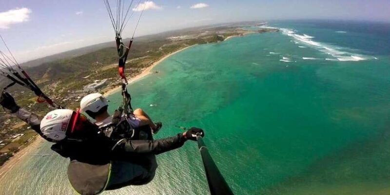 kuta-lombok-tandem-paragliding-with-pilot-beach-tour