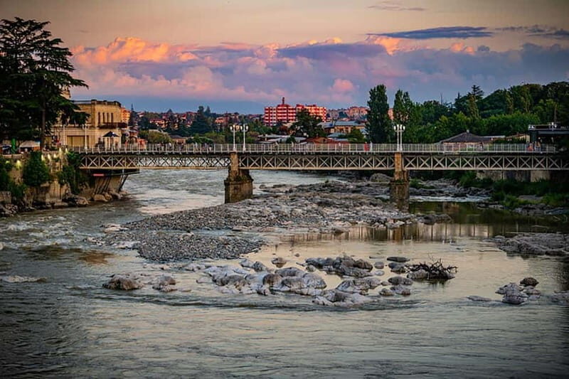 Kutaisi City Walking Tour + Free Wine Tasting - A Closer Look at the Kutaisi Walking Tour