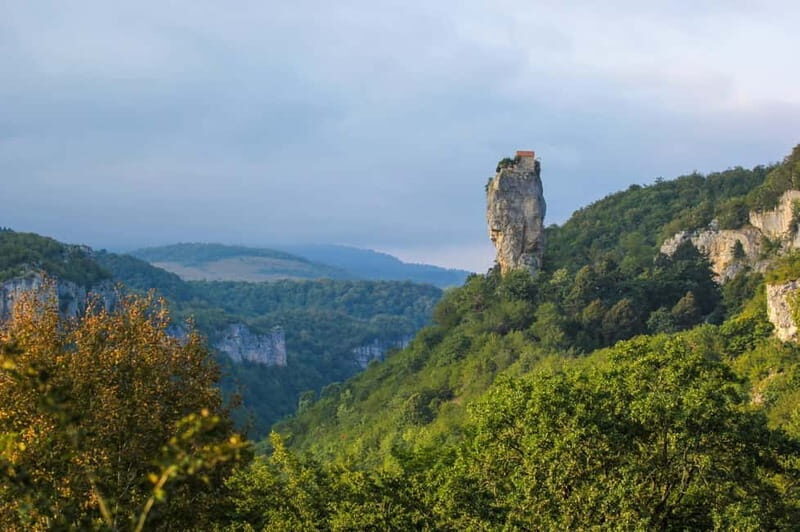 Kutaisi:Chiatura Tour with Katskhi Pillar & Cable Car - Exploring Chiatura: What You’ll See and Do