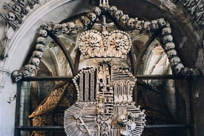 kutna-hora-day-tour-including-sedlec-ossuary-from-prague