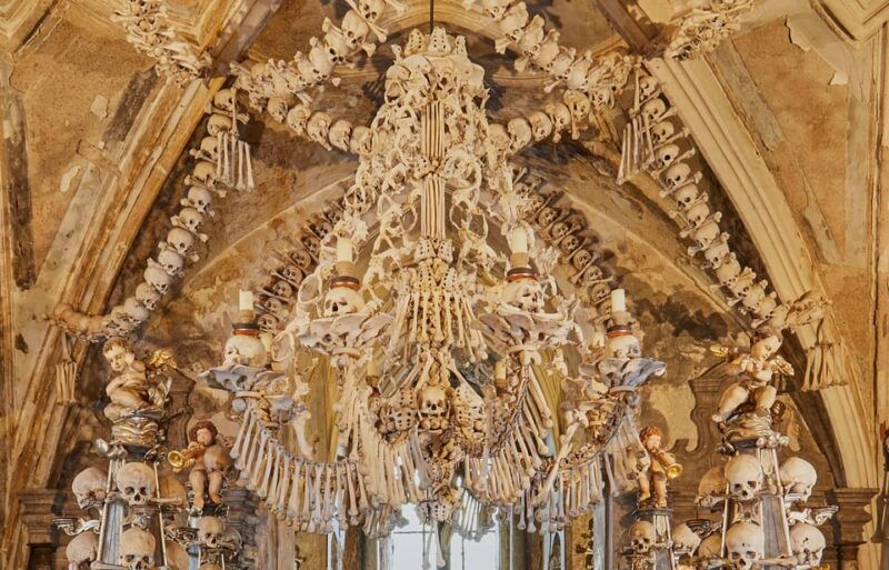kutna-hora-sedlec-ossuary-skip-the-line-ticket-audioguide