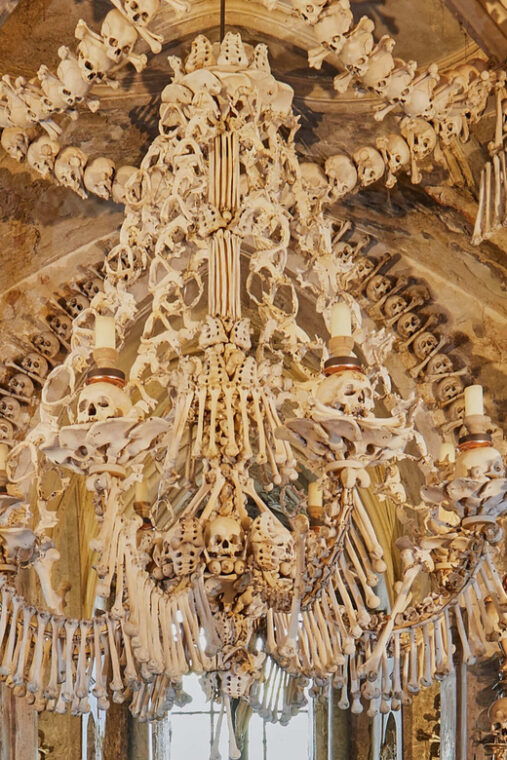 kutna-hora-sedlec-ossuary-skip-the-line-ticket-audioguide