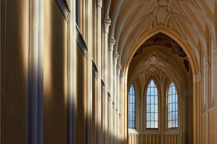 kutna-hora-sedlec-ossuary-skip-the-line-ticket-audioguide