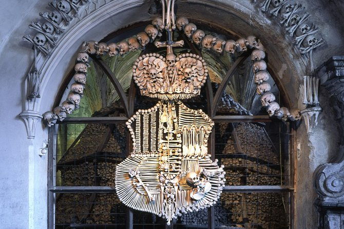 kutna-hora-st-barbara-cathedral-ossuary