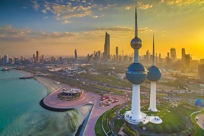 Kuwait City Guided Tour for Group Between 6to 22 Persons - Exploring the Kuwait City Guided Tour