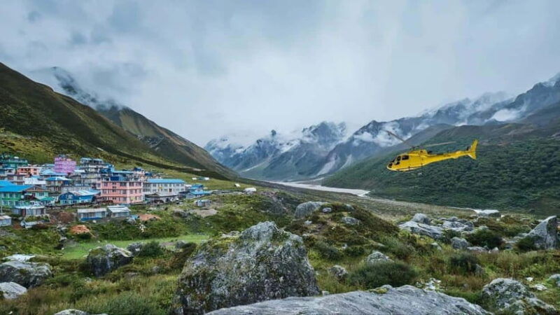 kyanjin-gompa-helicopter-tour-the-best-himalayan-experience
