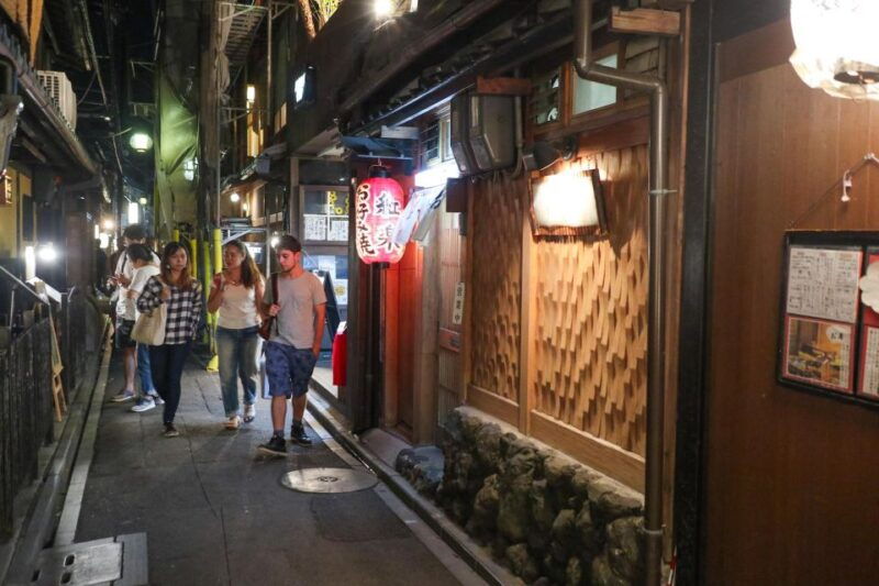 kyoto-3-hour-bar-hopping-tour-in-pontocho-alley-at-night