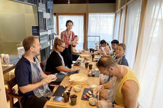 kyoto-6hr-private-guided-tour-sushi-making-experience