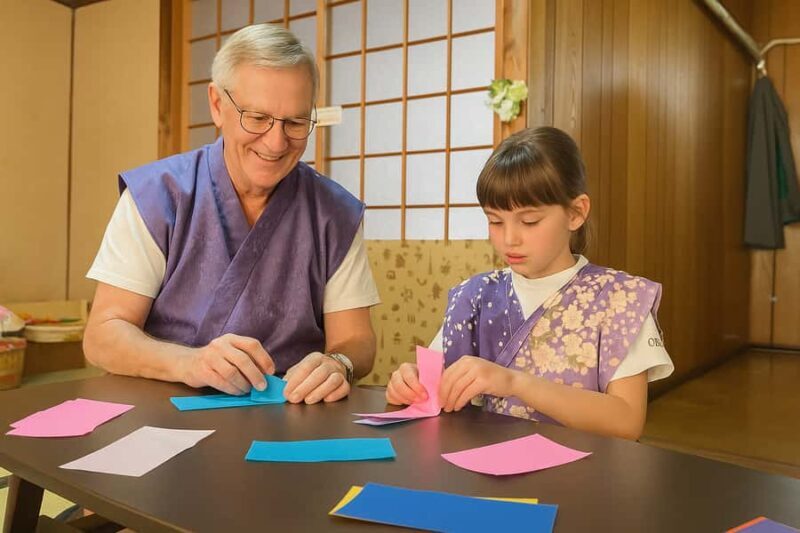 Kyoto : Calligraphy on a Washi hand Fan & Origami Fun - Kyoto: Calligraphy on a Washi Hand Fan & Origami Fun — A Practical and Authentic Cultural Experience