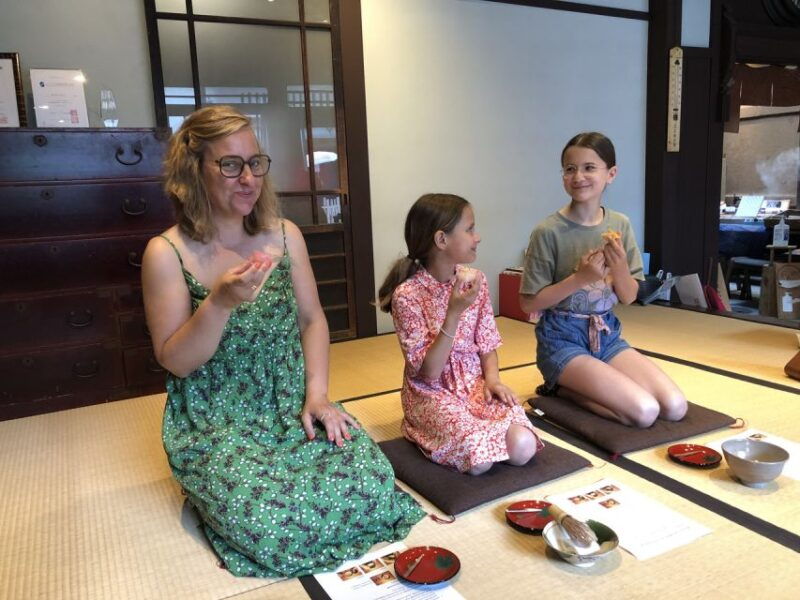 kyoto-casual-tea-ceremony-in-100-year-old-machiya-house