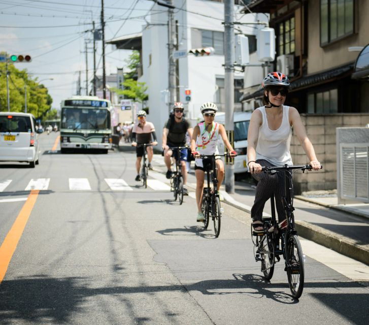 kyoto-city-secrets-ebike-tour