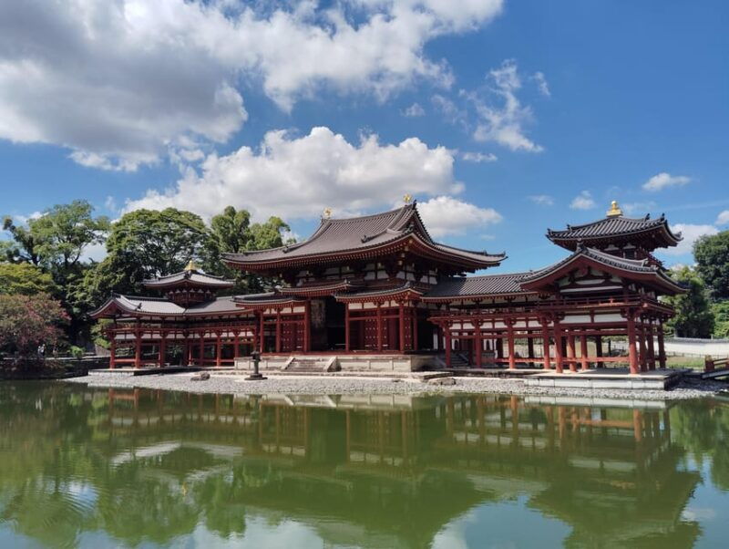 kyoto-enjoy-byodoin-temple-and-tea-sweets-90-min-tour