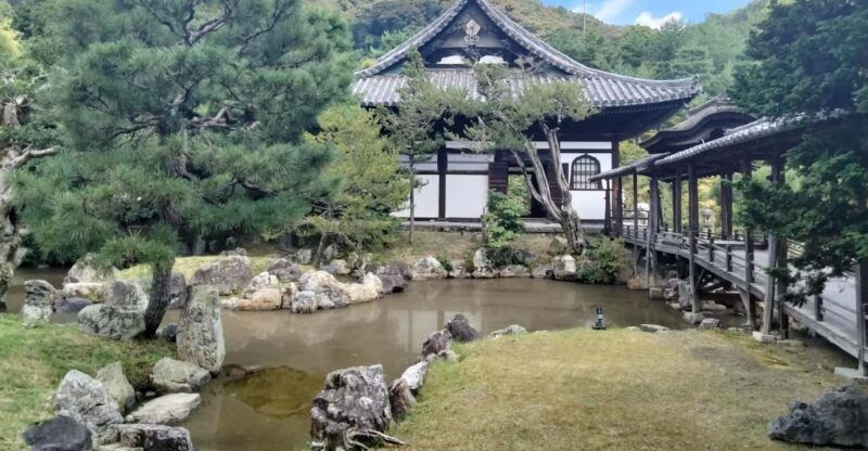 kyoto-explore-kodaiji-temple-surrounded-by-quaint-gardens