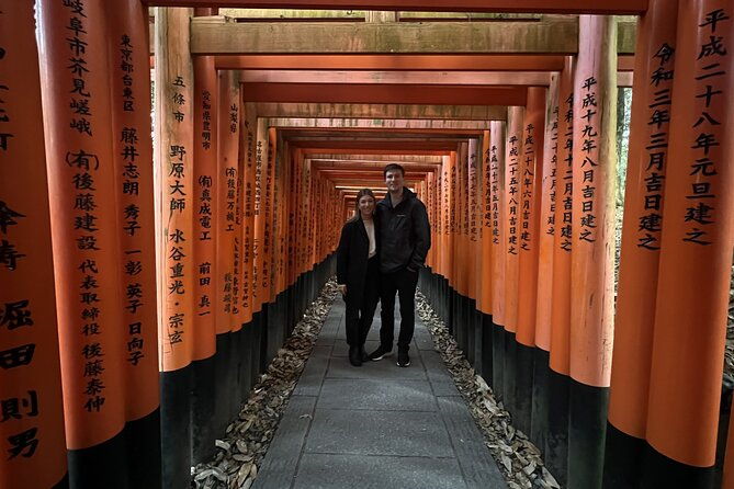 kyoto-fushimi-inari-night-walking-tour-2