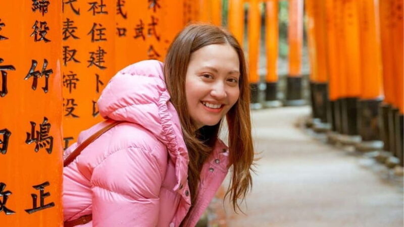 Kyoto: Fushimi Inari Shrine Private Photoshoot - Fox Guardian Statues and Other Cultural Touches