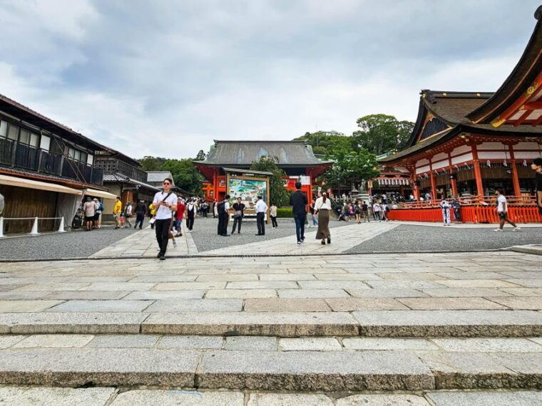 kyoto-fushimi-inari-taisha-guided-walking-tour