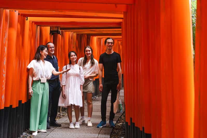 Kyoto: Fushimi Inari Taisha Shrine Walking Tour with Guide - Key Points