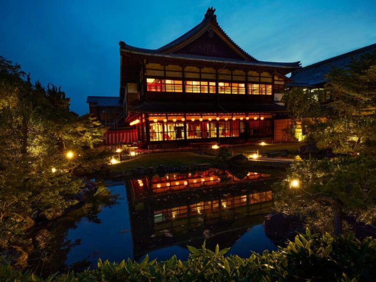 kyoto-geiko-maiko-dance-of-kyoto-visits-of-gion-museum