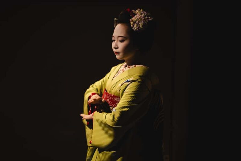 Kyoto Geisha Show Cultural Hour with an apprentice Maiko - Who Will Love This Experience?
