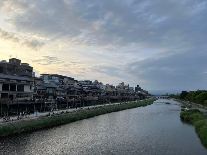 kyoto-gion-and-geisha-evening-walking-tour