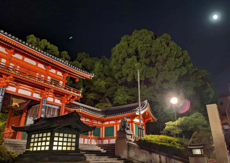 Kyoto: Gion Night Walk of Daily Life & Geisha Culture - The Experience in Detail