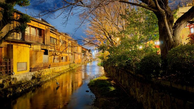 kyoto-gion-walk-kiyomizudera-geisha-zen-temple-shrines
