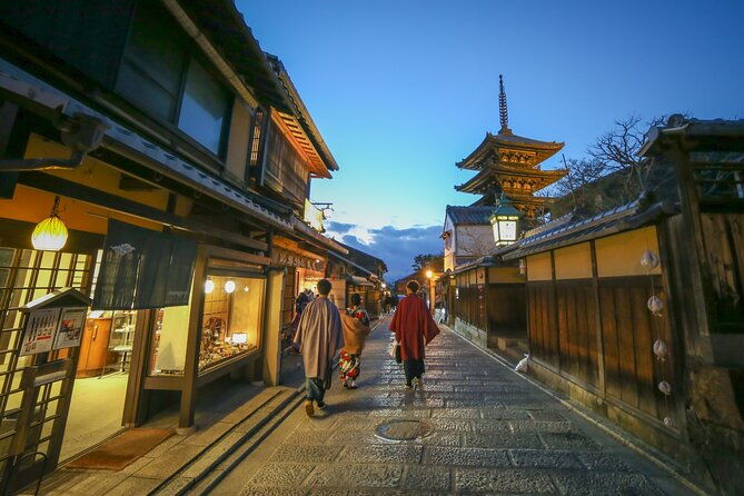kyoto-gion-walking-private-tour-and-customized-kappo-dinner
