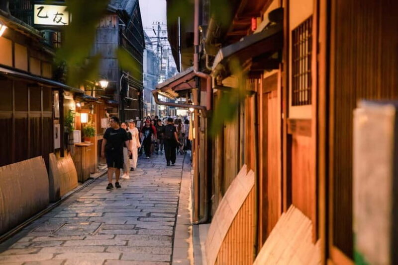Kyoto: Gion World of the Geisha Guided Walking Tour - Why Choose the Kyoto Gion Geisha Tour?