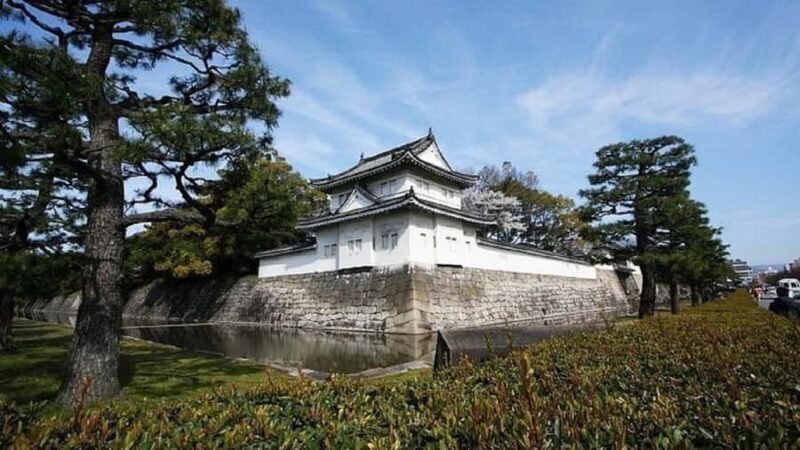 Kyoto: Guided Tour - Explore Nijo Castle and Railway Museum - Practical Details and Comfort