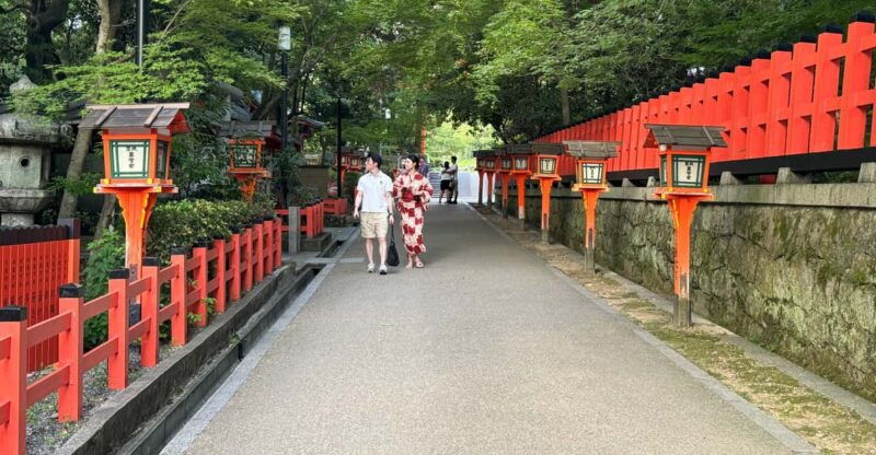 kyoto-half-day-private-tour-gion-geisha-district-kiyomizu